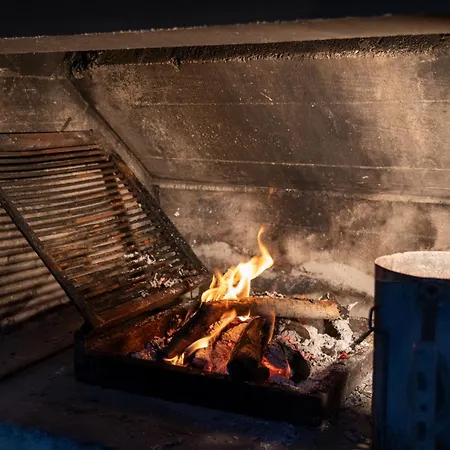 Villa Sara With Pool, Whirlpool And Sea View Makarska