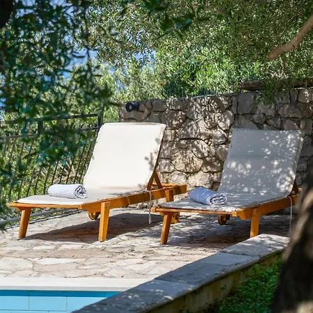 Sara With Pool, Whirlpool And Sea View Villa Makarska