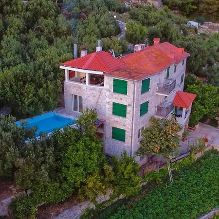 Villa Sara With Pool, Whirlpool And Sea View *
